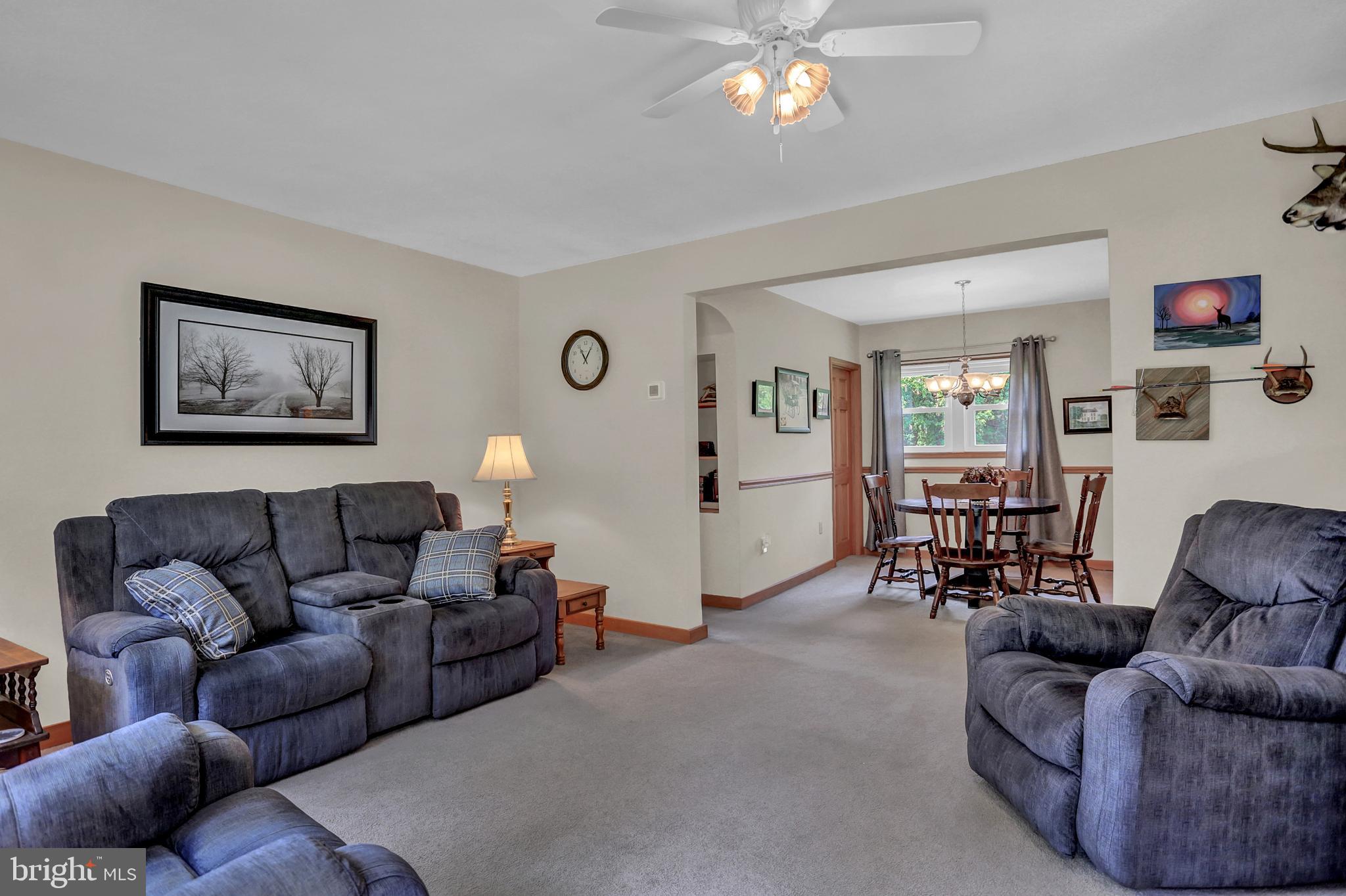 459 Old Stage Road Lewisberry, PA 17339 - Photo 4 of 44