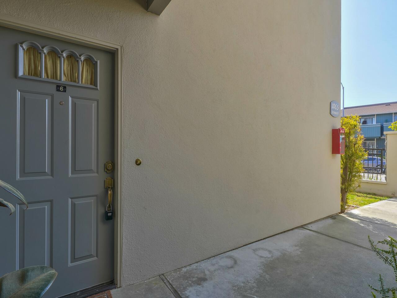 1065 Riker Street, Unit 6 Salinas, CA 93901 - Photo 3 of 23 Gallery Image 3