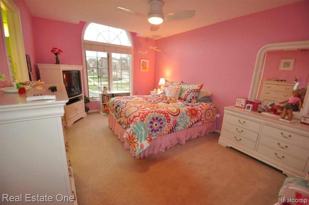 1306 Welland Drive Rochester, MI 48306 - Photo 16 of 25 Bedroom 4