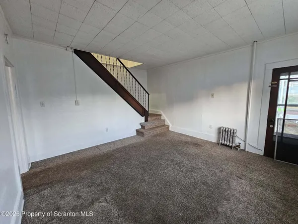 $16,800 | 423 West Lackawanna Avenue, Unit 2, Olyphant, PA 18447