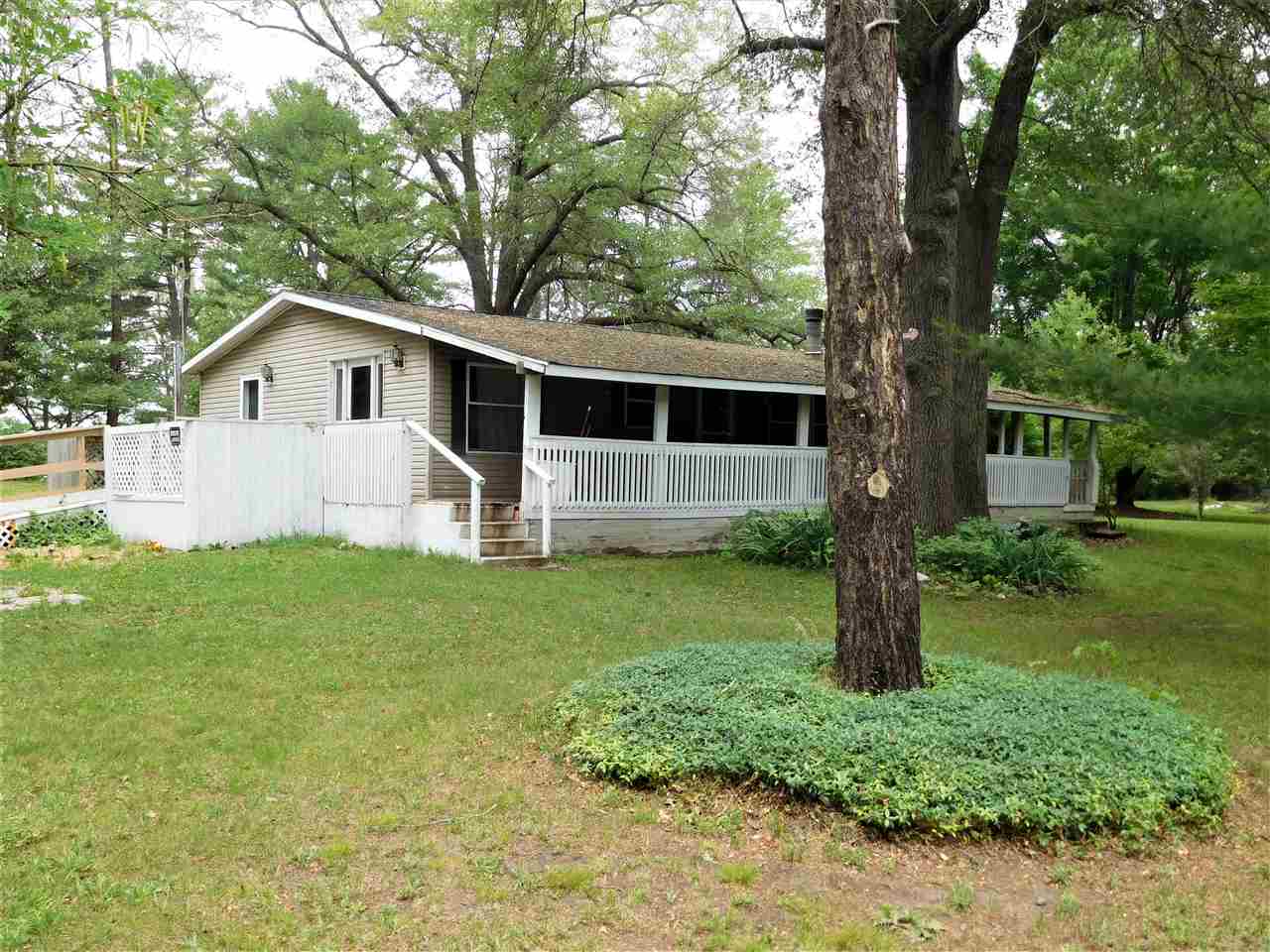 2050 South Whitney Beach Road Beaverton, MI 48612 - Photo 1 of 22