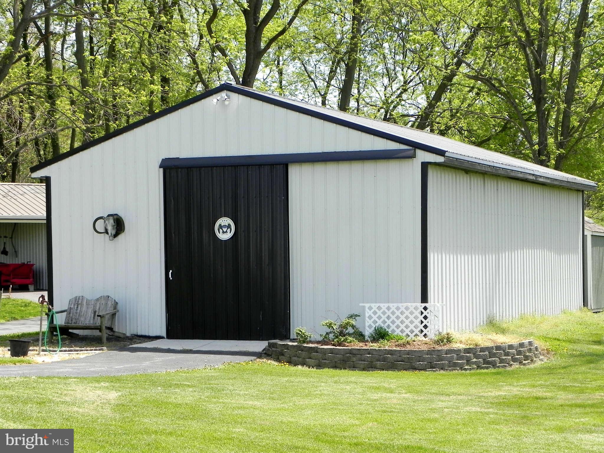 582 Earle Road Charles Town, WV 25414 - Photo 23 of 29 3 Stall Horse Barn