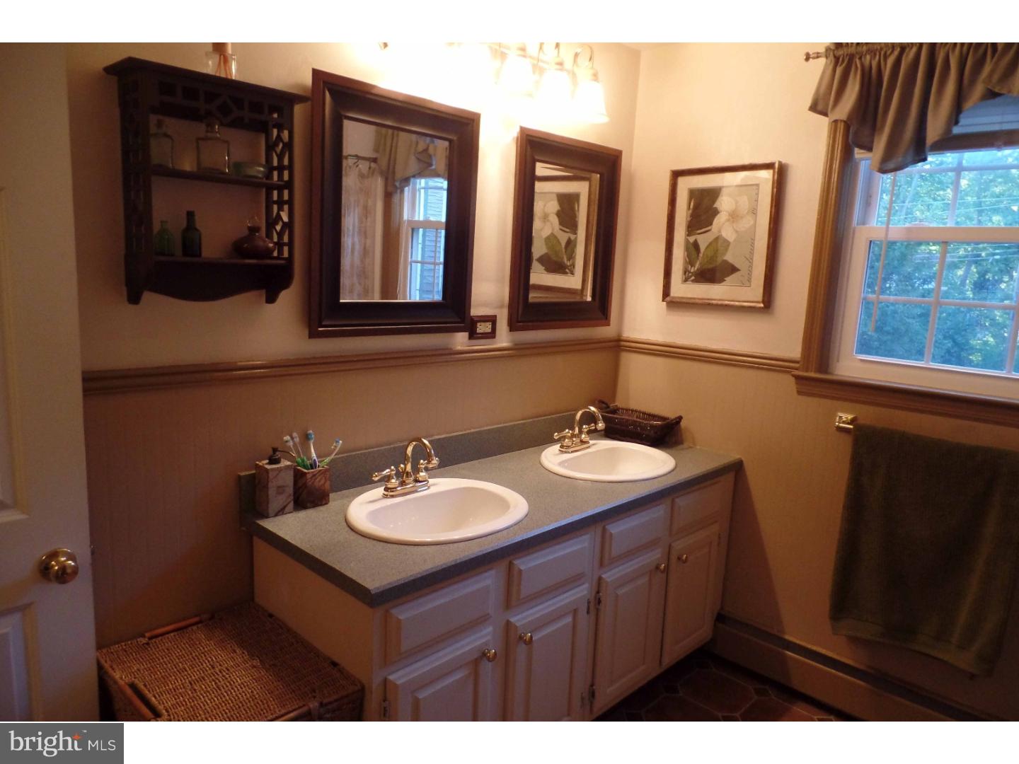 407 Longfield Road Glenside, PA 19038 - Photo 16 of 25 Gallery Image 16