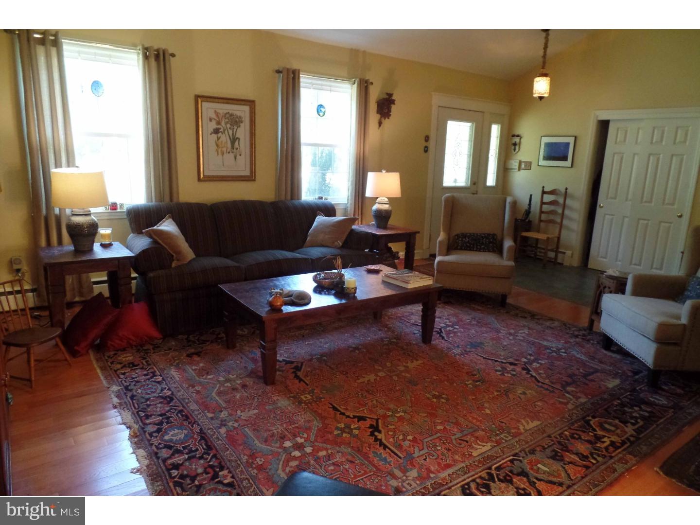 407 Longfield Road Glenside, PA 19038 - Photo 3 of 25 Gallery Image 3