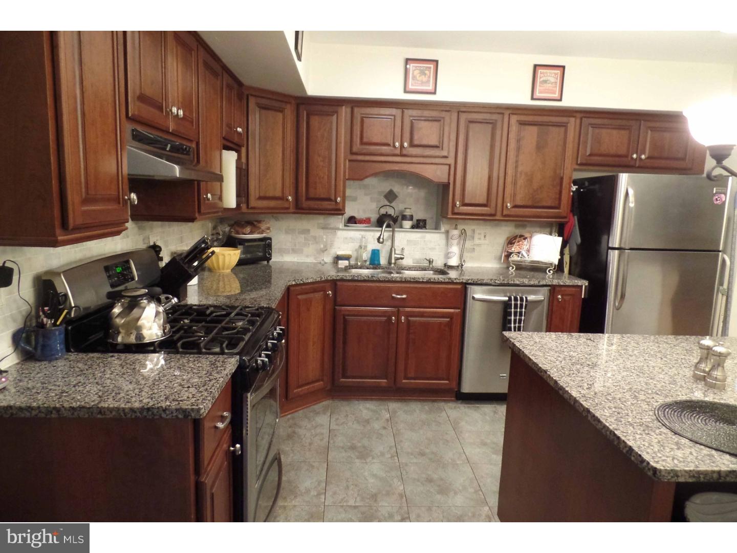 407 Longfield Road Glenside, PA 19038 - Photo 8 of 25 Gallery Image 8