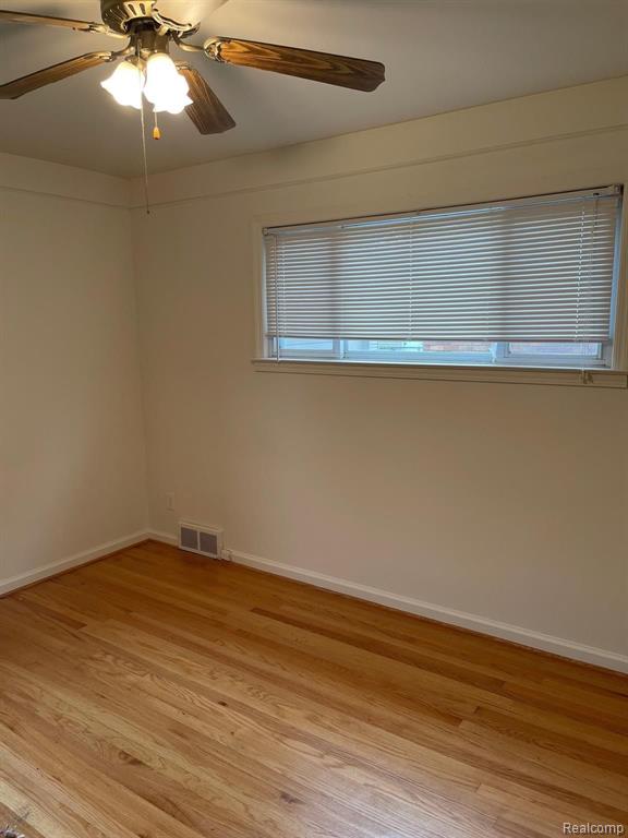 9691 Rosedale Boulevard Allen Park, MI 48101 - Photo 9 of 12