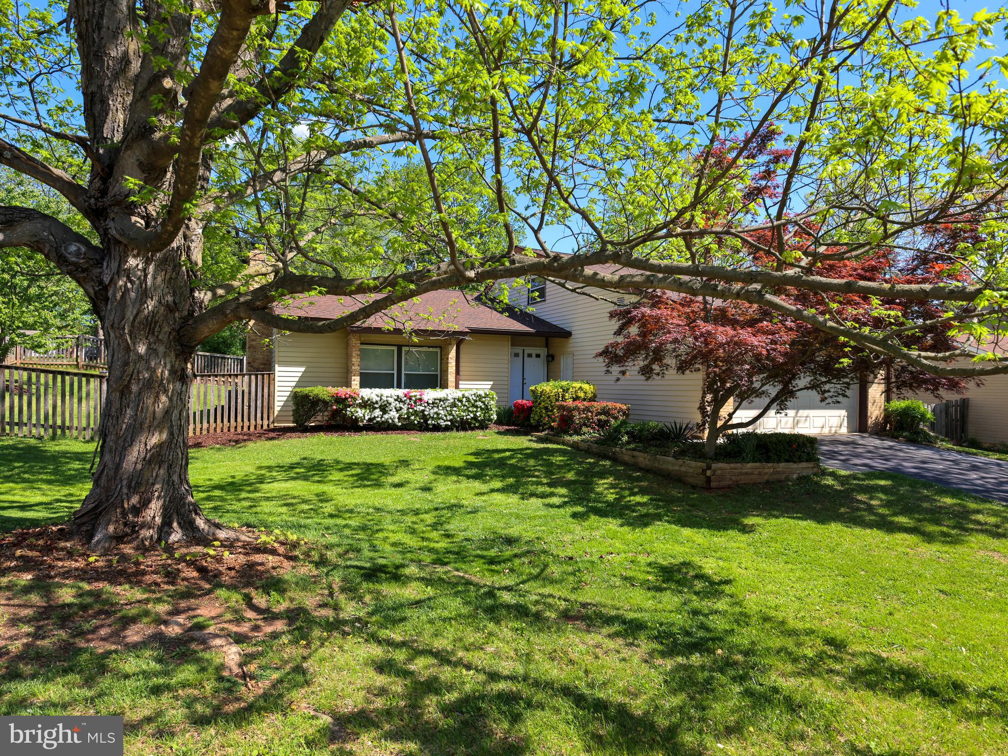 20 Running Brook Lane Sterling, VA 20164 - Photo 4 of 48