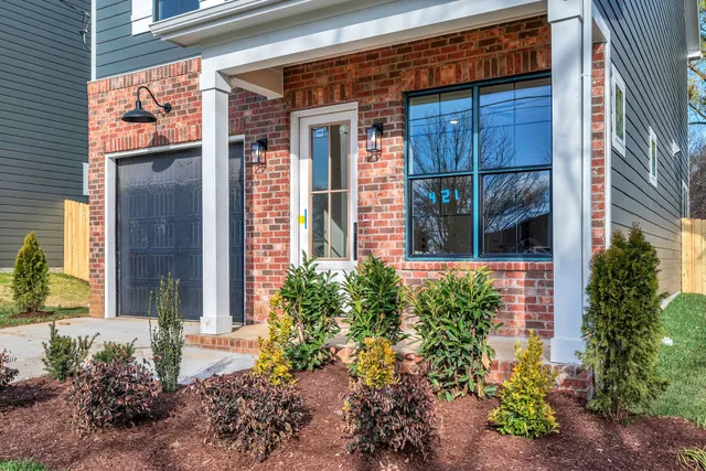 $2,800 | 417 Cumberland Avenue, Madison, TN 37115