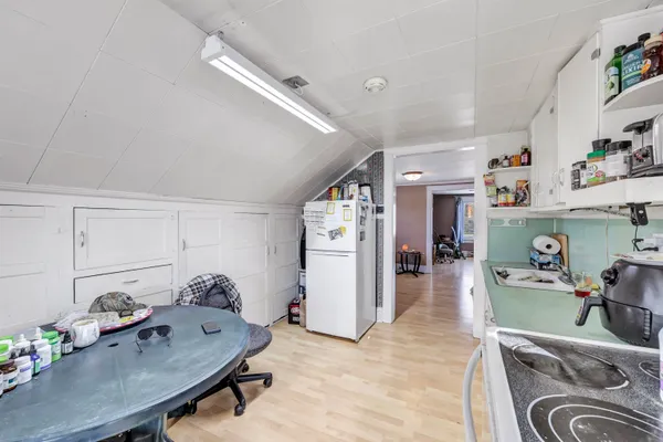 $255,000 | 415 East Maple Street, Appleton, WI 54915