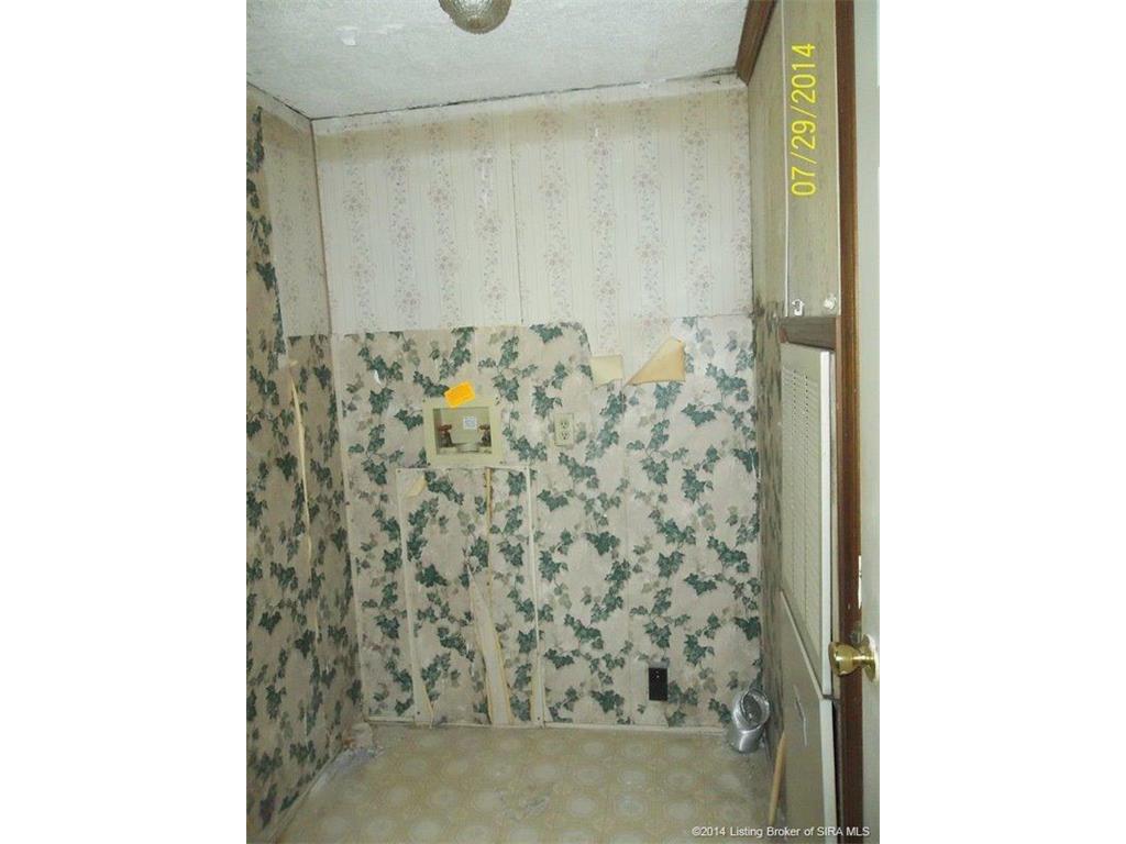 5265 Union Chapel Road Southeast Corydon, IN 47112 - Photo 2 of 19 Gallery Image 2