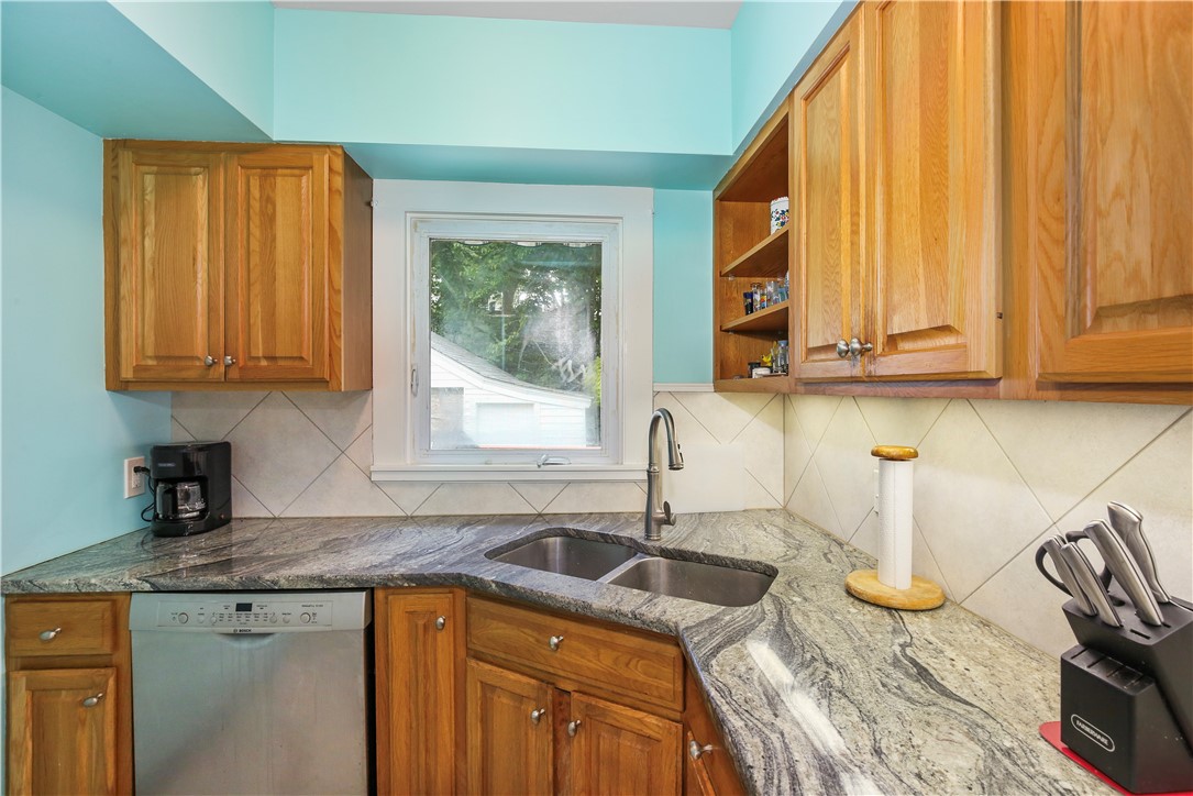 48 Spring Street Westerly, RI 02891 - Photo 20 of 32