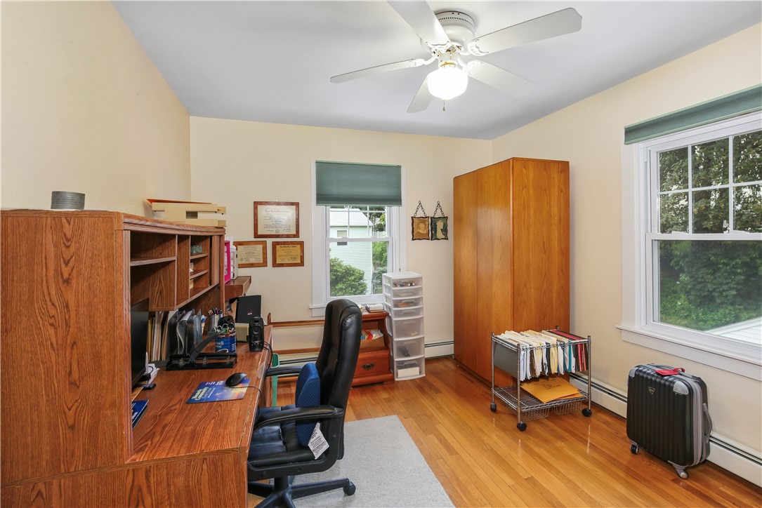 48 Spring Street Westerly, RI 02891 - Photo 23 of 32