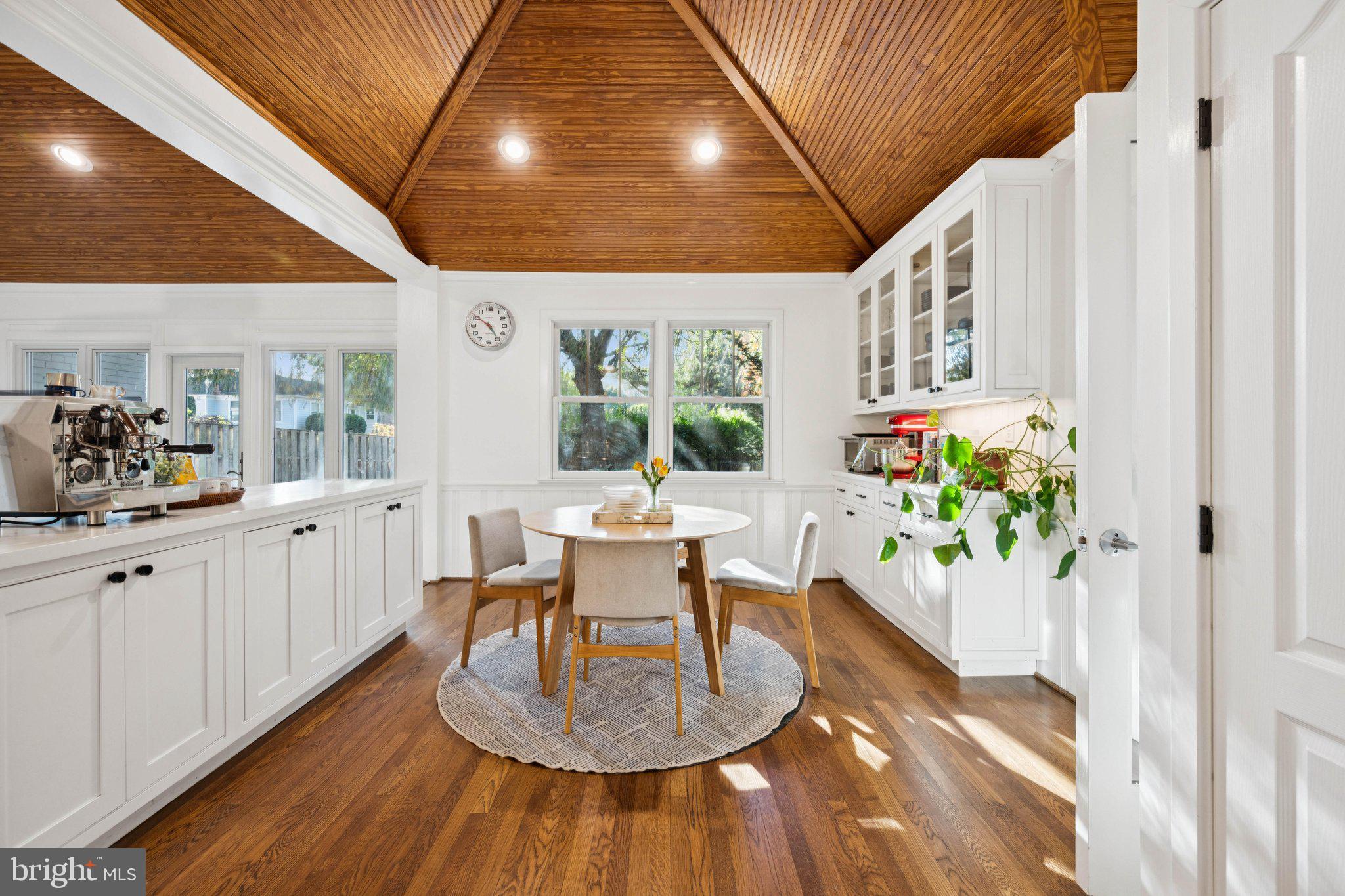 6 Spring Hill Court Chevy Chase, MD 20815 - Photo 9 of 26 Casual Dining