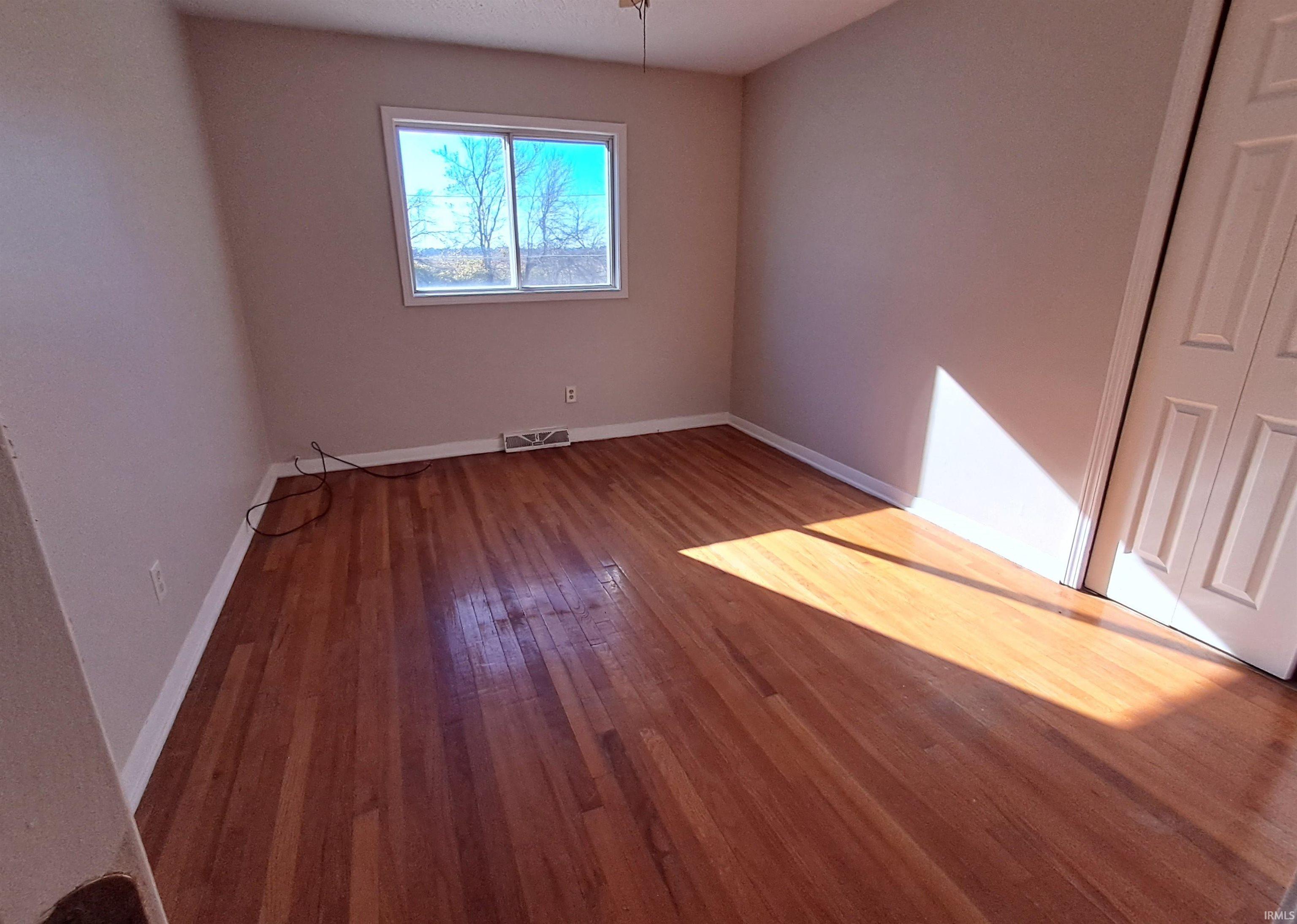 2804 Castle Court Peru, IN 46970 - Photo 14 of 22