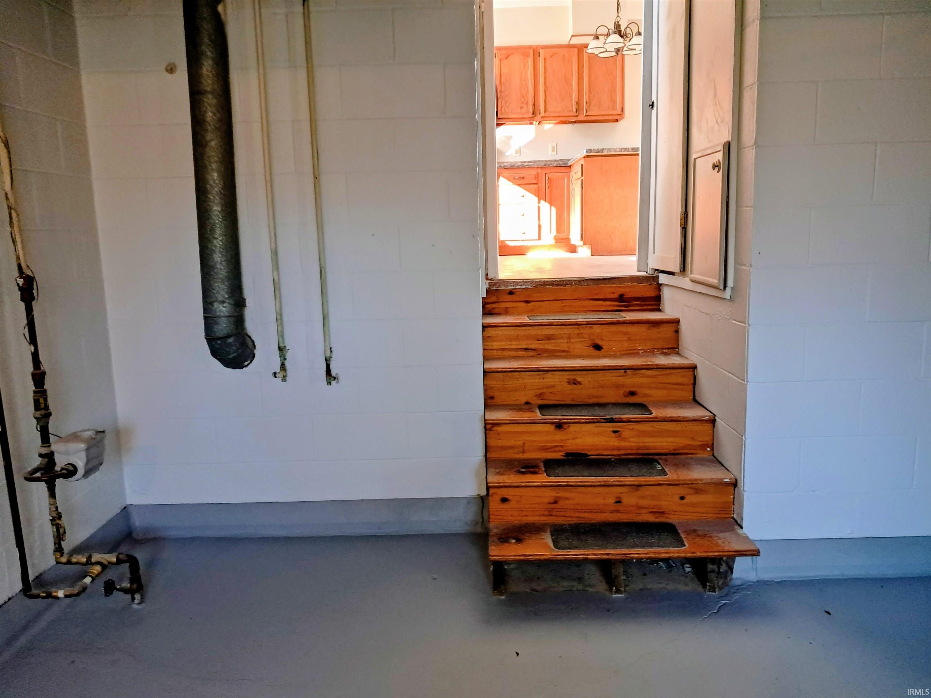 2804 Castle Court Peru, IN 46970 - Photo 21 of 22