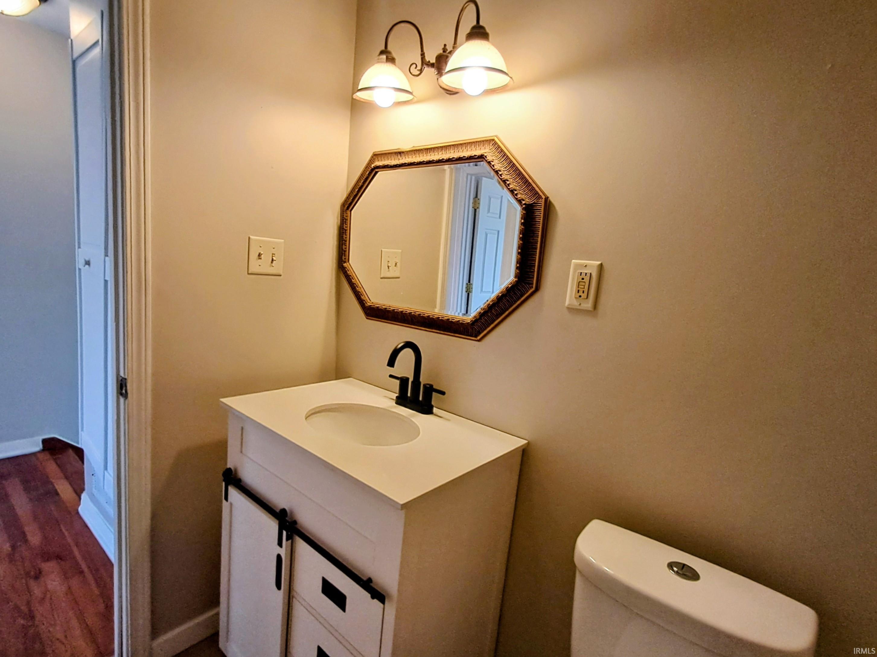 2804 Castle Court Peru, IN 46970 - Photo 8 of 22