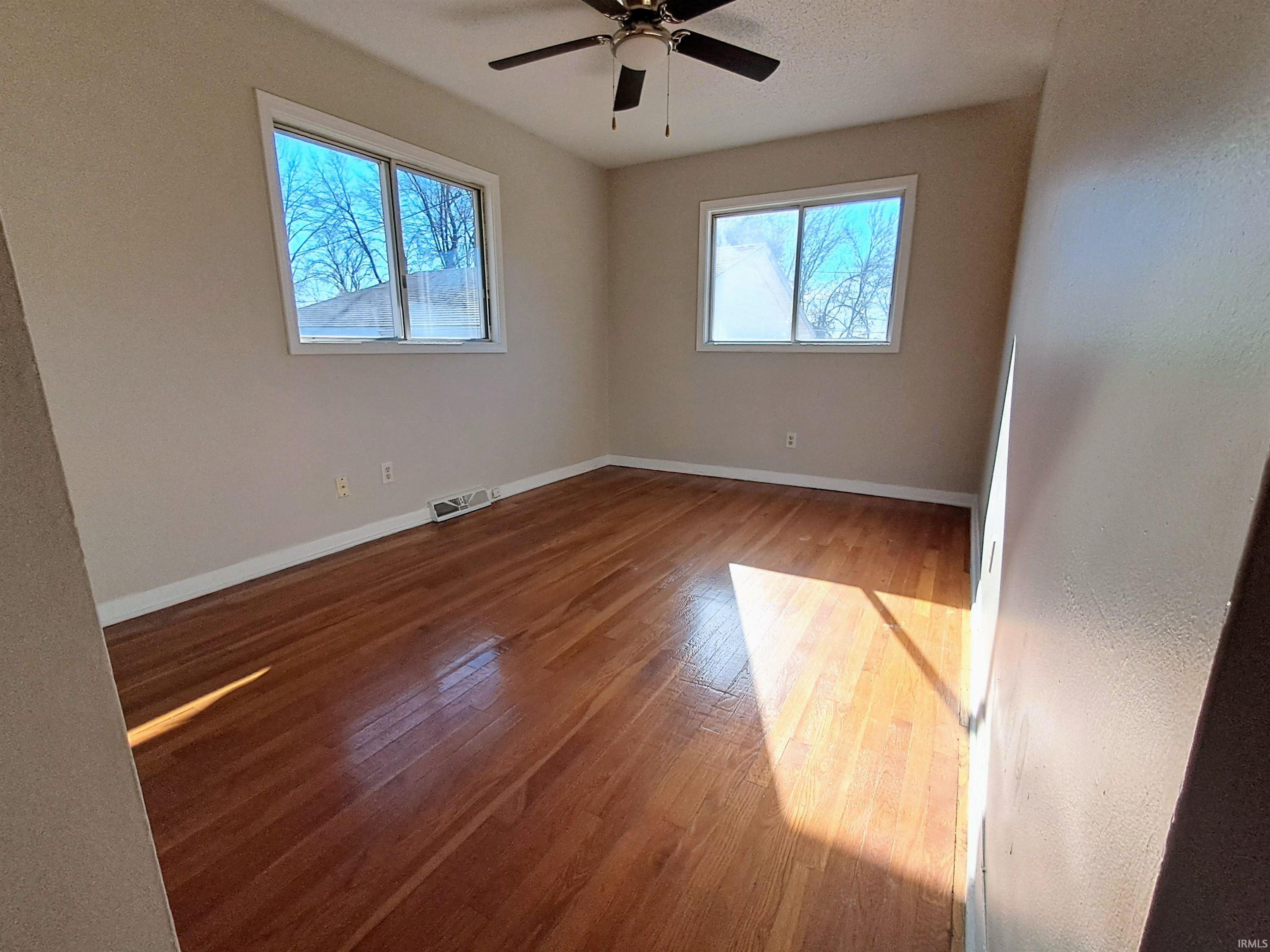 2804 Castle Court Peru, IN 46970 - Photo 10 of 22