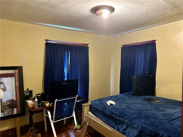 $134,900 | 160 Sawyer Street, Rochester, NY 14619