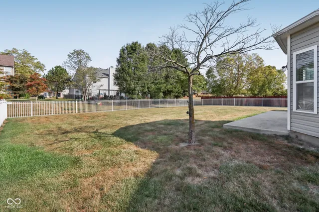 $365,000 | 1300 Charleston Court, Avon, IN 46123