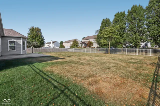 $365,000 | 1300 Charleston Court, Avon, IN 46123