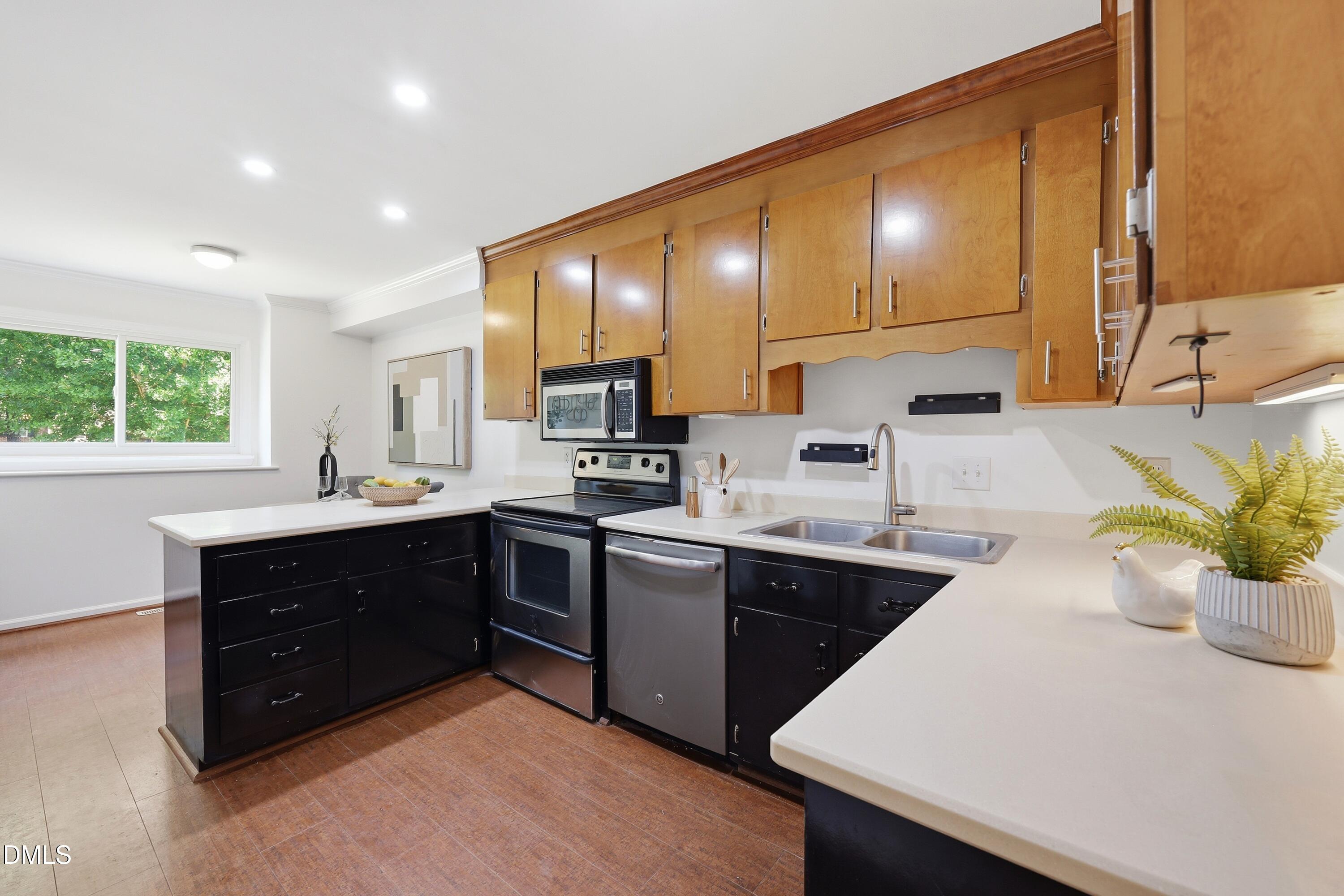 2824 Wycliff Road Raleigh, NC 27607 - Photo 20 of 50 26-print-IMG_2802