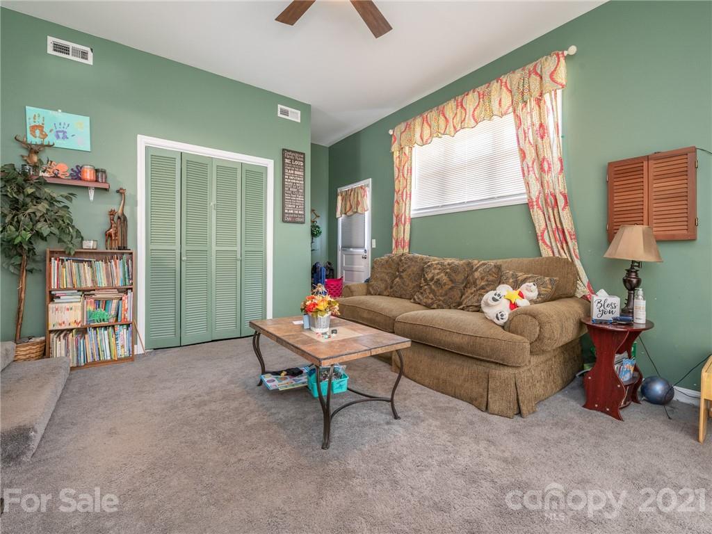 207 Plonk Road Dallas, NC 28034 - Photo 15 of 34 Gallery Image 15