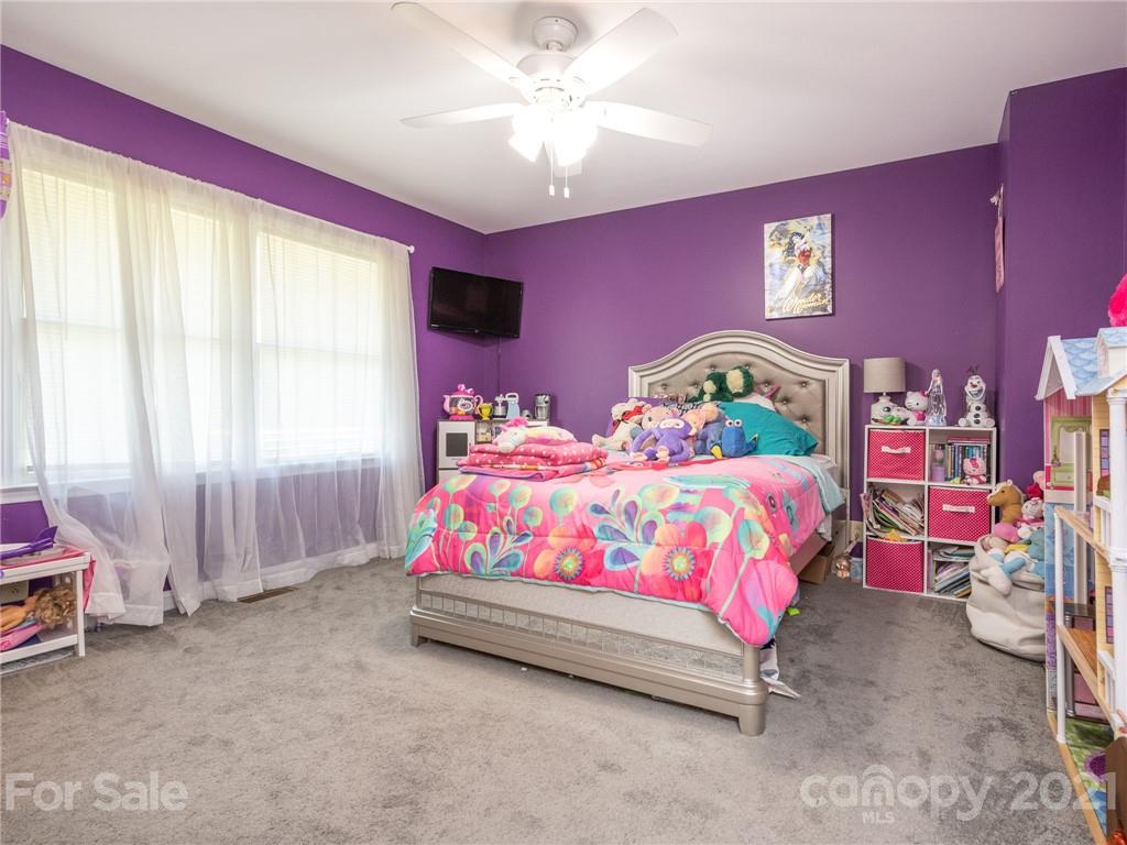 207 Plonk Road Dallas, NC 28034 - Photo 18 of 34 Gallery Image 18