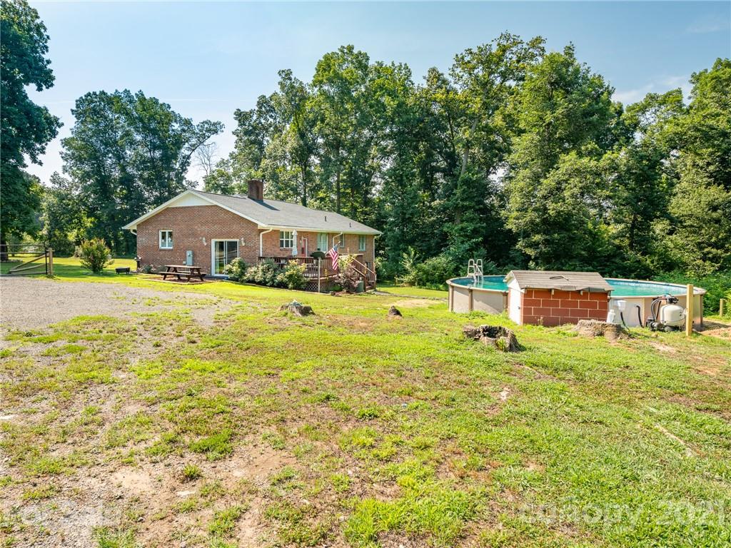 207 Plonk Road Dallas, NC 28034 - Photo 33 of 34 Gallery Image 33