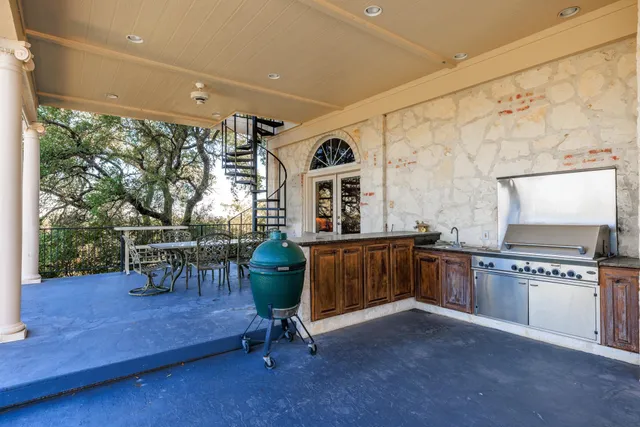 $2,000,000 | 2425 Farm To Market 2342 Burnet Tx 78611, Burnet, TX 78611