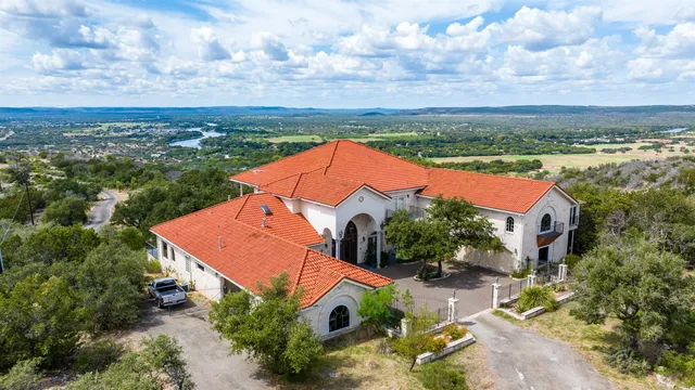 $2,000,000 | 2425 Farm To Market 2342 Burnet Tx 78611, Burnet, TX 78611