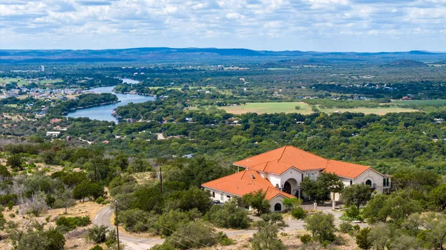 $2,000,000 | 2425 Farm To Market 2342 Burnet Tx 78611, Burnet, TX 78611