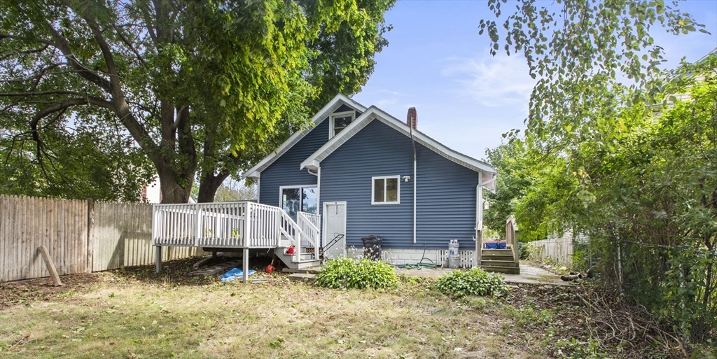 52 Cherry Street Fairhaven, MA 02719 - Photo 5 of 21