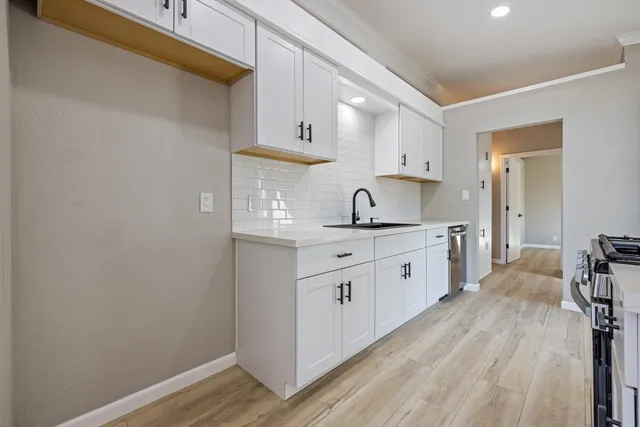 $374,000 | 2351 Del Rio Drive, Stockton, CA 95204