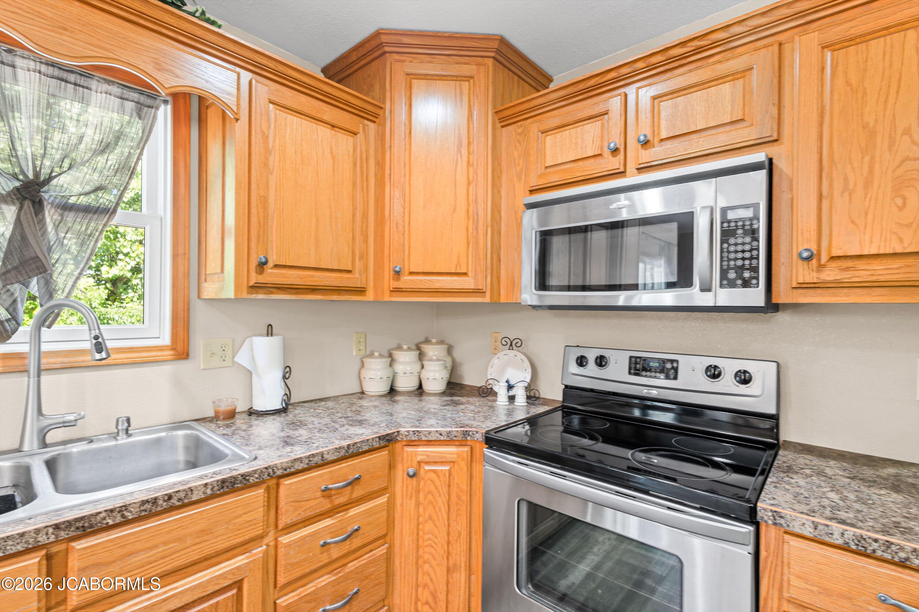 7412 Bode Ferry Road Jefferson City, MO 65101 - Photo 9 of 73