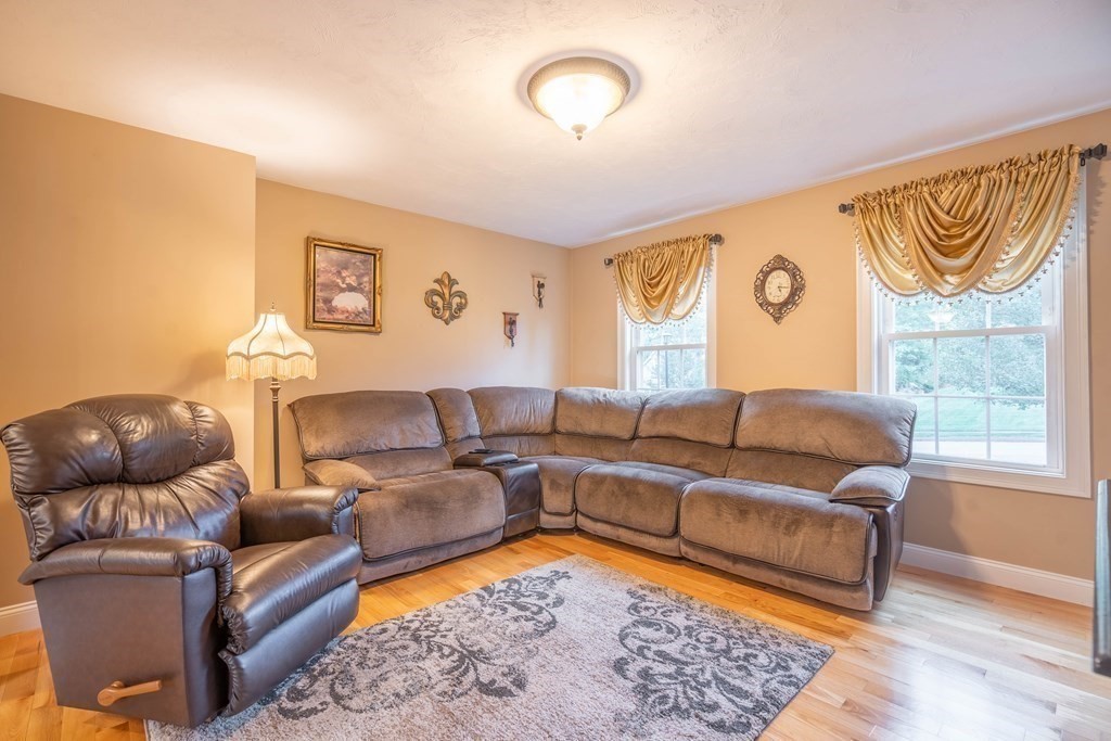 2 Camden Drive Auburn, MA 01501 - Photo 19 of 36 Gallery Image 19