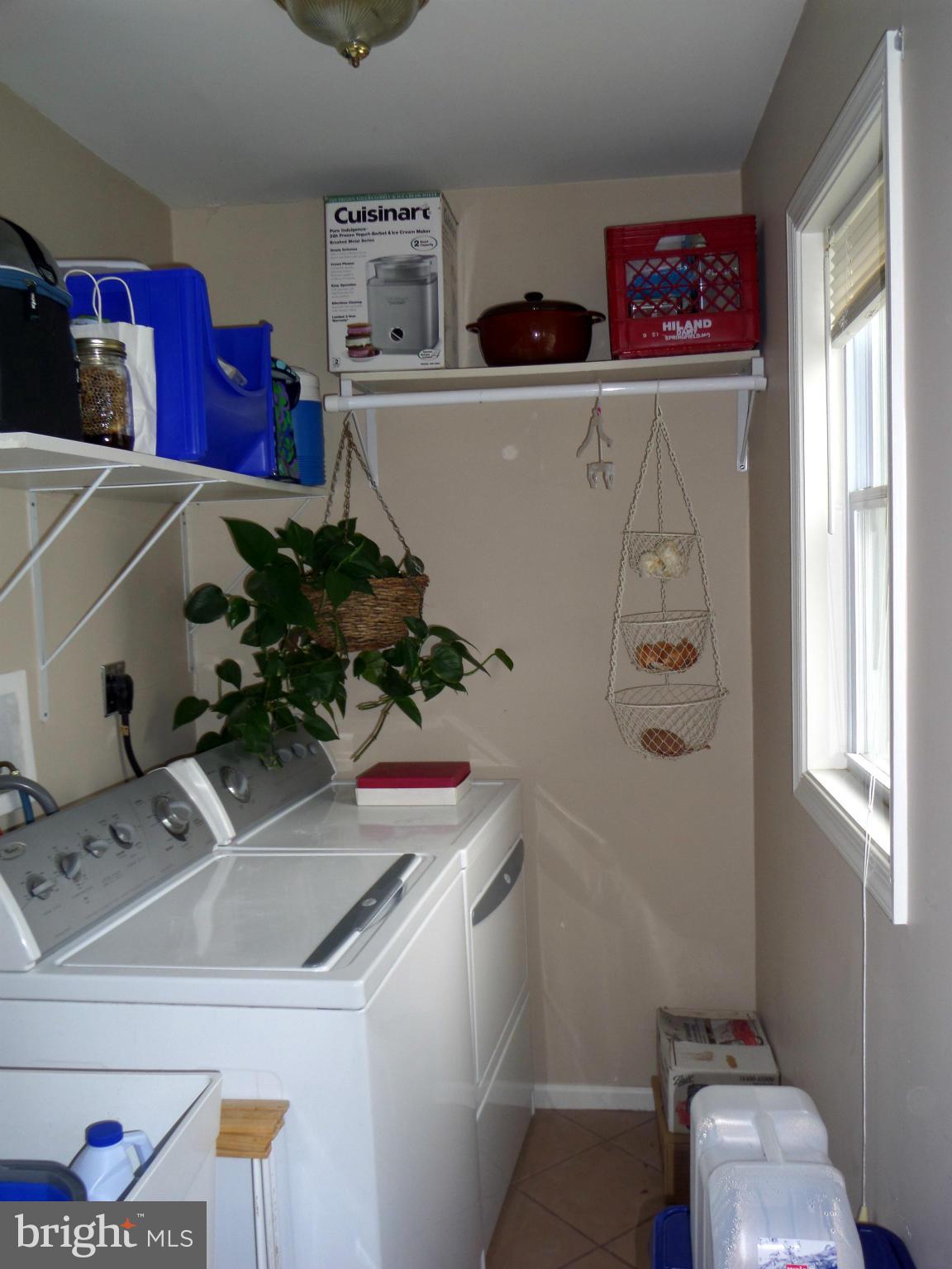 5726 Hildebrand Road Frederick, MD 21704 - Photo 9 of 15 Main Level Laundry