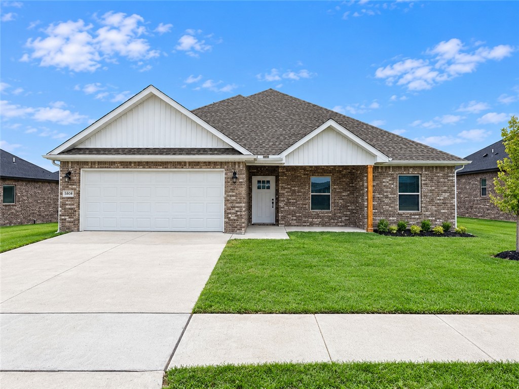 1048 Parker Lane Pea Ridge, AR 72751 - Photo 2 of 23 Gallery Image 2