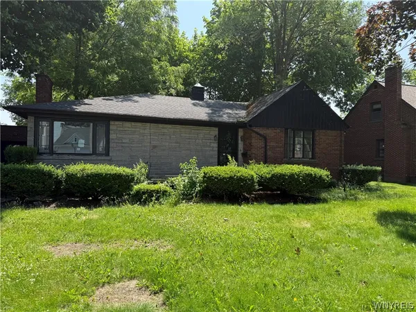 $159,900 | 4715 Lewiston Road, Niagara Falls, NY 14305