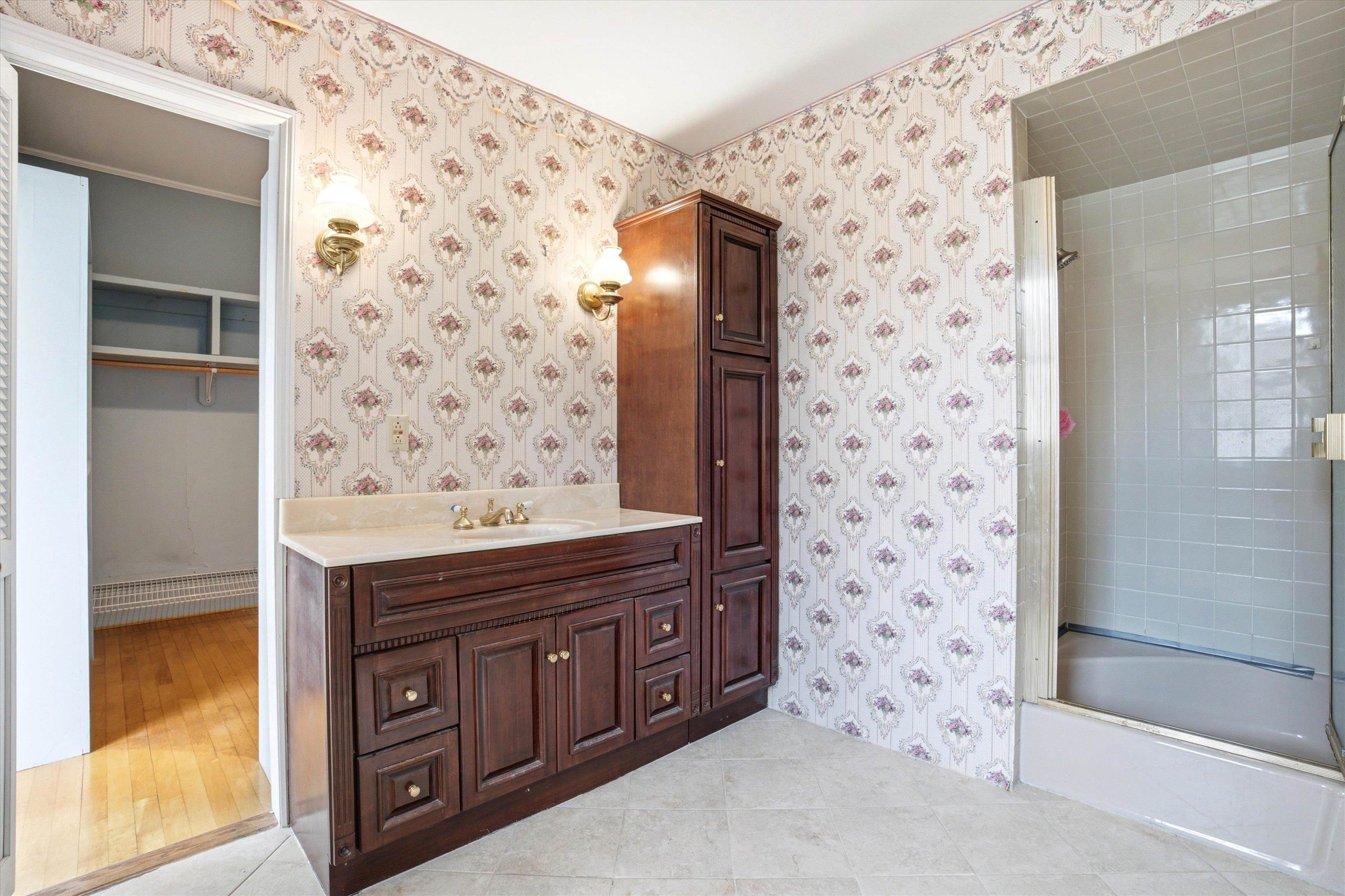 2108 Elm Street Manchester, NH 03104 - Photo 26 of 59