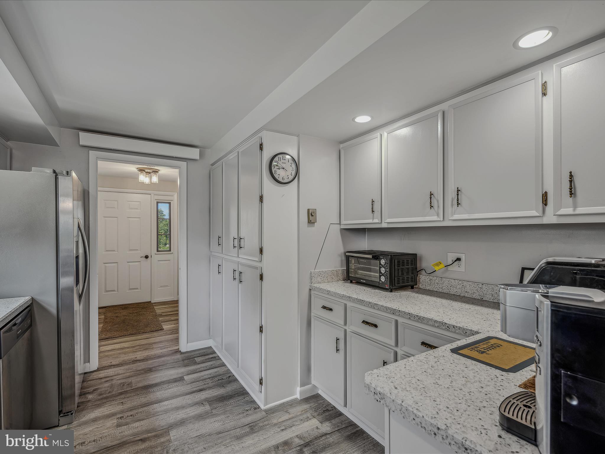 1165 Waugh Road Berkeley Springs, WV 25411 - Photo 25 of 86 Kitchen