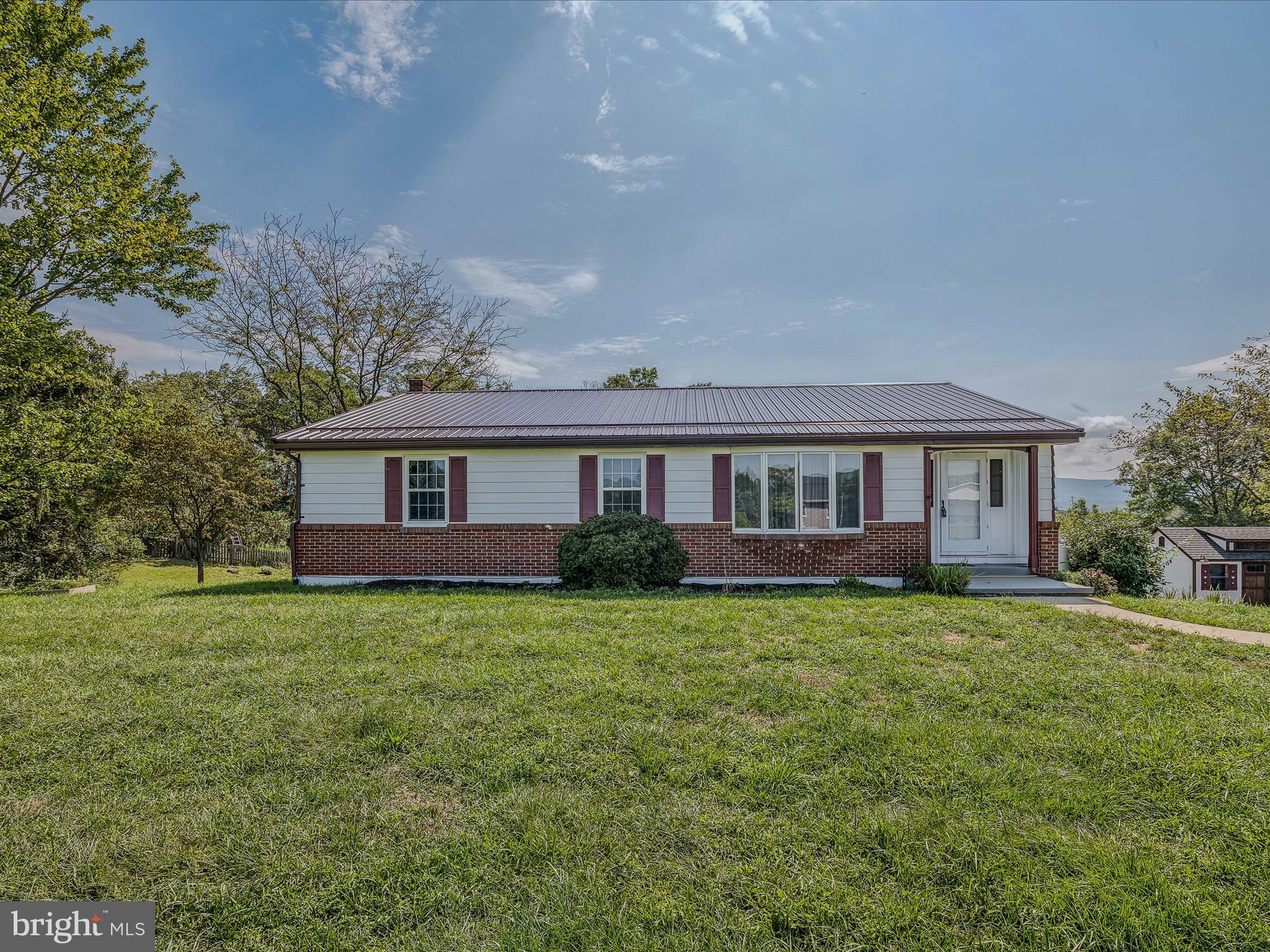 1165 Waugh Road Berkeley Springs, WV 25411 - Photo 6 of 86 1165 Waugh Rd-Berkeley Springs