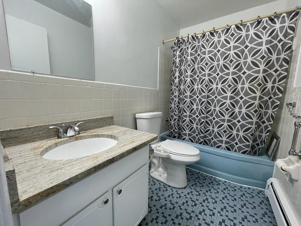 100 West Hickory Grove Road Bloomfield Hills, MI 48304 - Photo 17 of 19 19