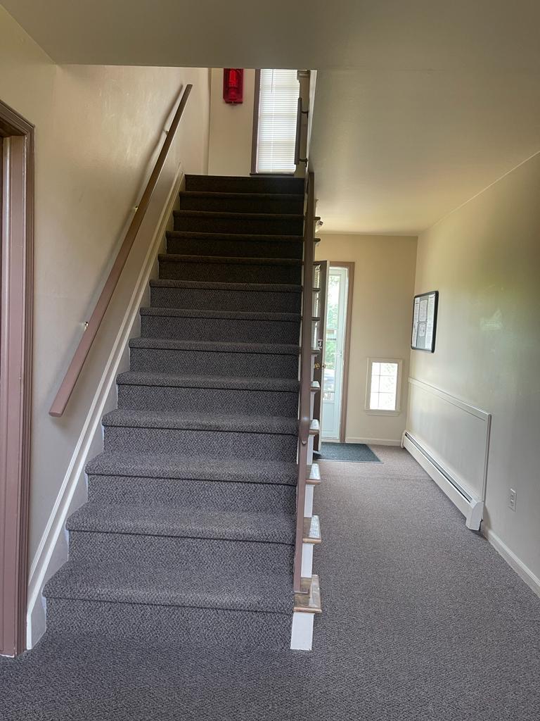 100 West Hickory Grove Road Bloomfield Hills, MI 48304 - Photo 3 of 19 14