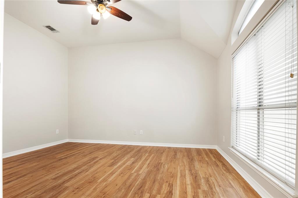465 Ridge Meade Drive Lewisville, TX 75067 - Photo 21 of 38