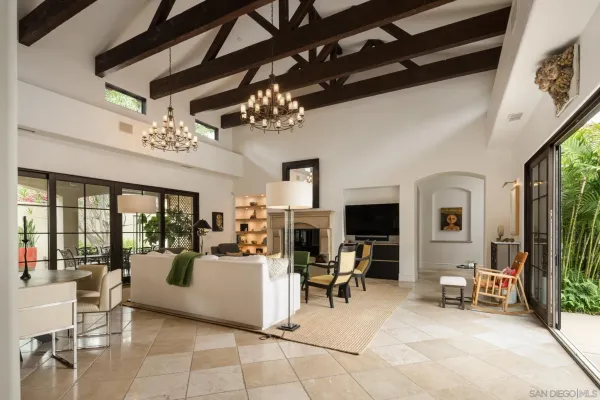 $5,495,000 | 1040 Crest Drive, Encinitas, CA 92024