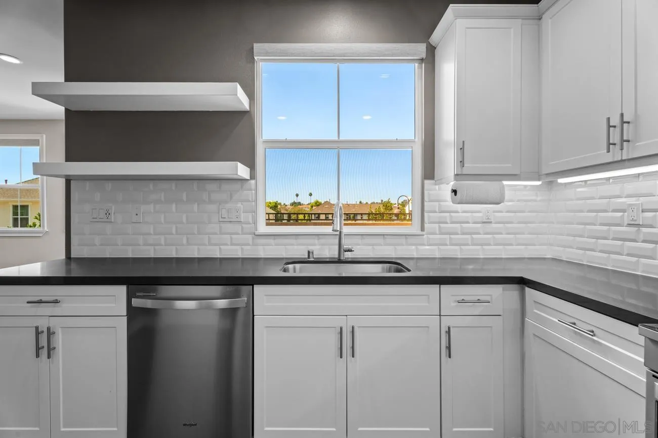 4326 Star Path Way, Unit 1 Oceanside, CA 92056 - Photo 24 of 46 Gallery Image 24