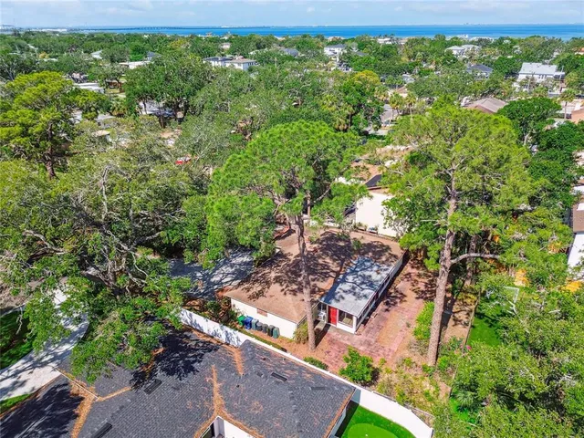 $680,000 | 4711 West Vasconia Street, Tampa, FL 33629