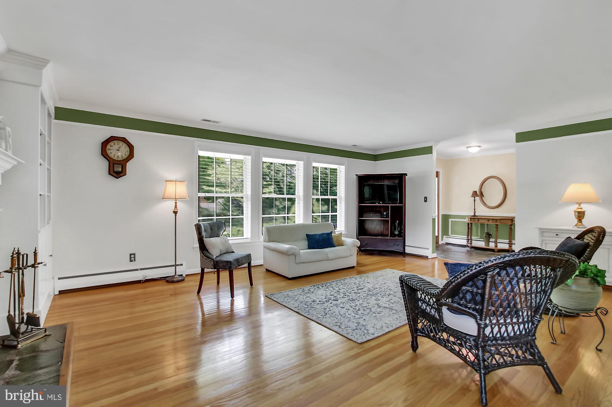 9039 Dunloggin Road Ellicott City, MD 21042 - Photo 13 of 35