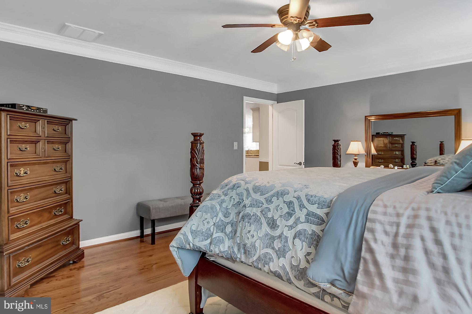 9039 Dunloggin Road Ellicott City, MD 21042 - Photo 18 of 35