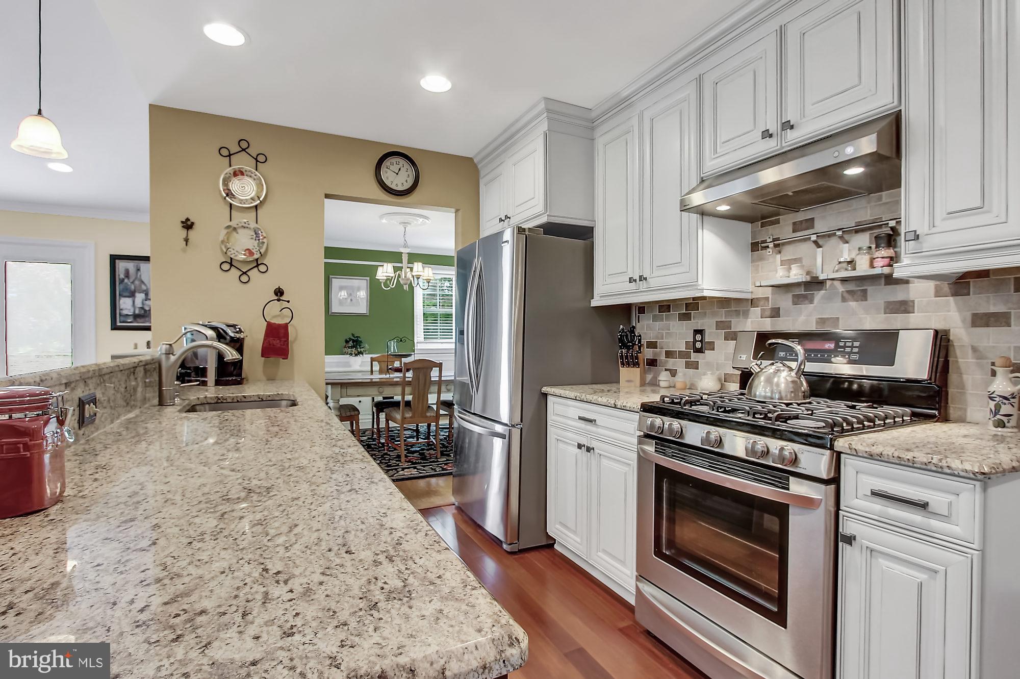 9039 Dunloggin Road Ellicott City, MD 21042 - Photo 5 of 35